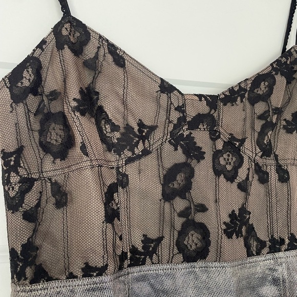 Marc Jacobs Vintage Lace Bustier and Metallic Silk Dress, Lace Straps, Size 0 - Picture 3 of 13
